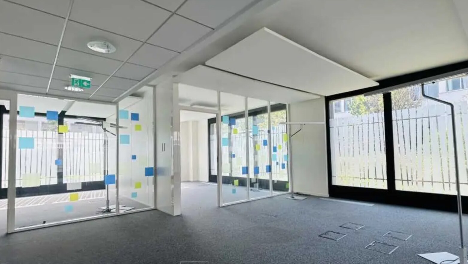 Oficina en Vaulx-en-Velin en alquiler Foto del interior- Imagen 1 de 6