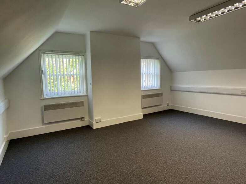 111-113 High St, Berkhamsted en alquiler - Foto del edificio - Imagen 2 de 4