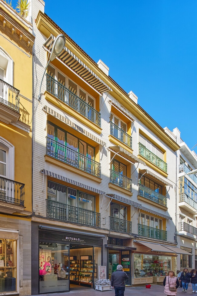 Más detalles de Calle Sierpes, 48, Sevilla - Coworking en alquiler