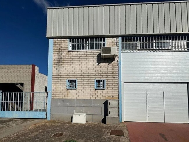 Más detalles de Nave en alquiler