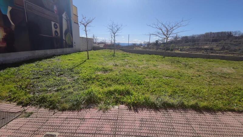 Terreno en Torremenga en venta Foto del edificio- Imagen 1 de 13