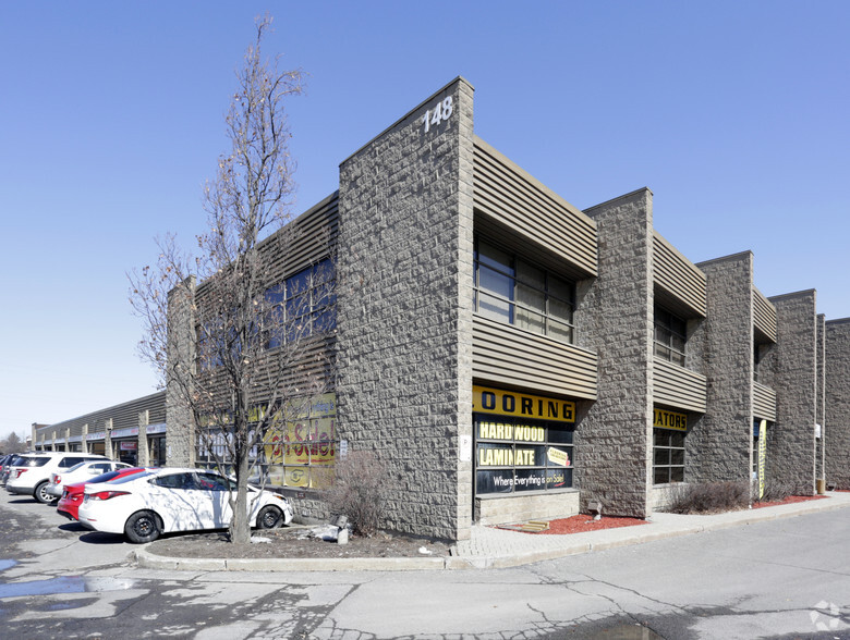 148 Colonnade Rd, Ottawa, ON en alquiler - Foto del edificio - Imagen 2 de 6