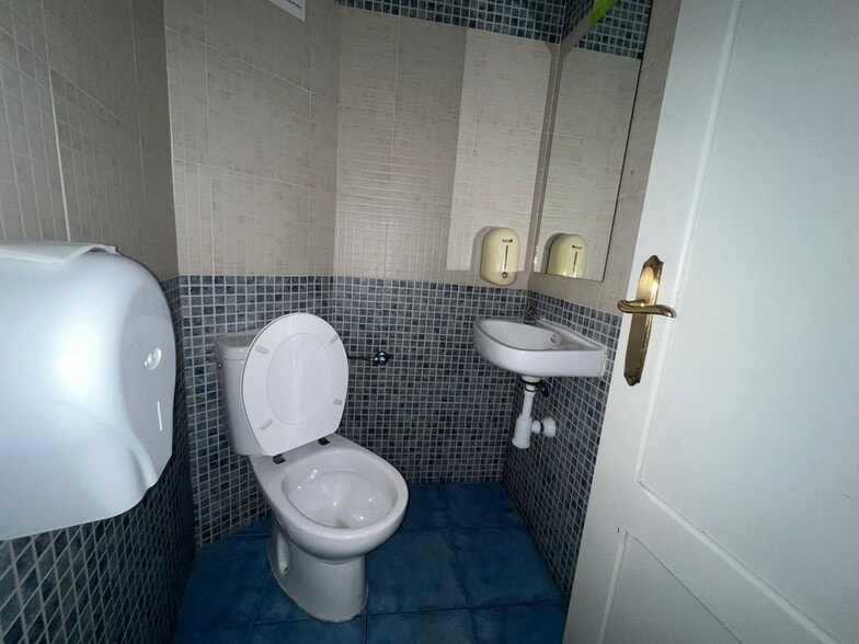 Local en Cáceres, Cáceres en venta - Foto del edificio - Imagen 3 de 12