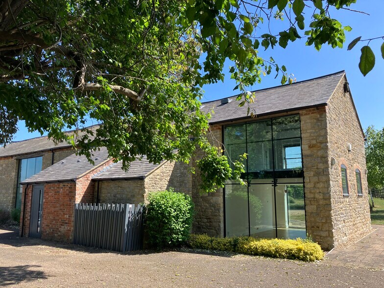 Old Wolverton Rd, Milton Keynes en alquiler - Foto del edificio - Imagen 2 de 11