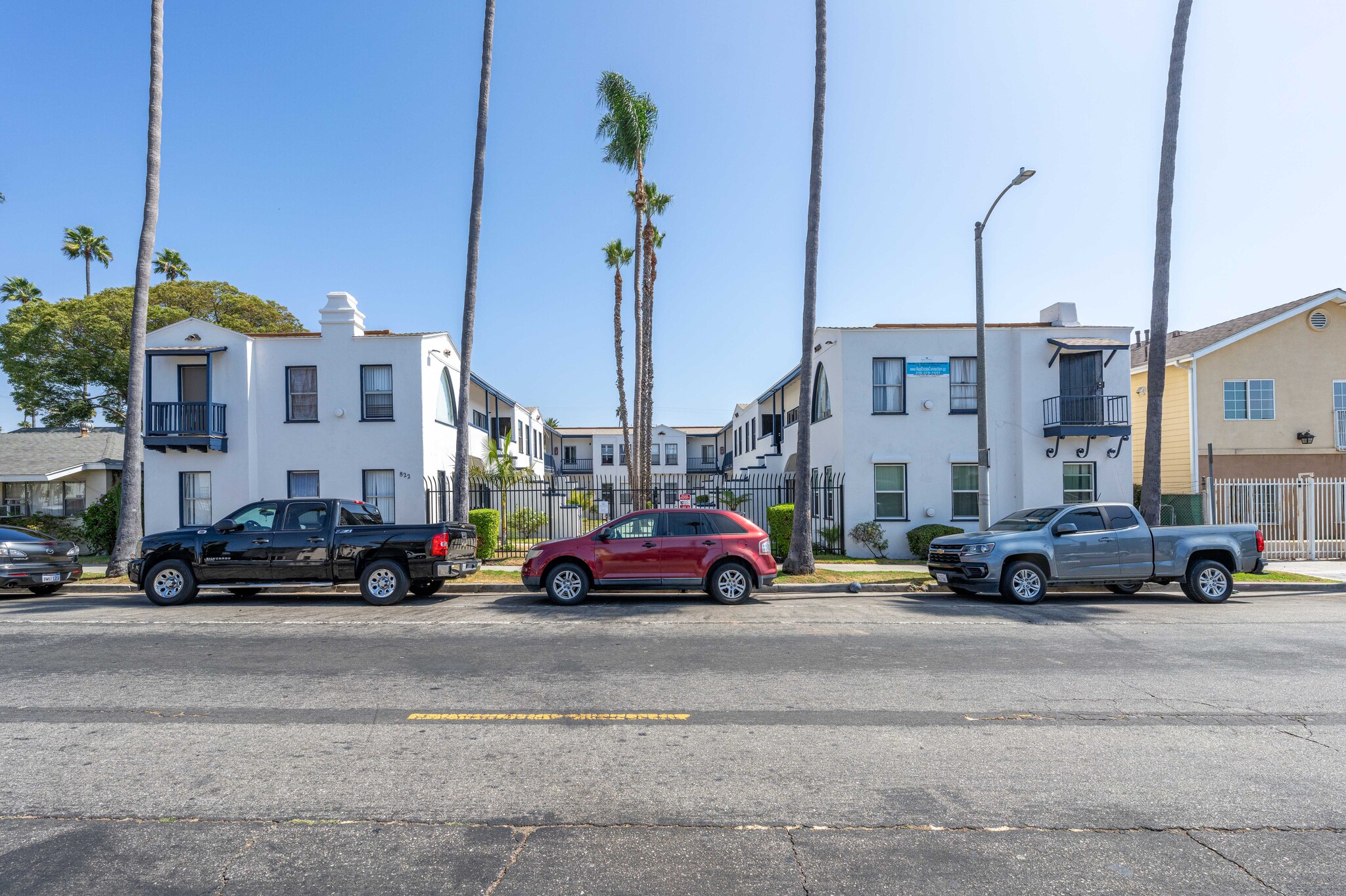 65-unit Wilmington Apartment Portfolio cartera de 3 inmuebles en venta en LoopNet.es Foto del edificio- Imagen 1 de 10