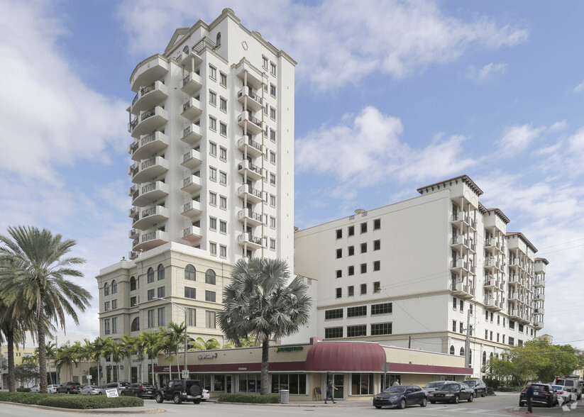 1805 Ponce de Leon Blvd, Coral Gables, FL en venta - Foto principal - Imagen 1 de 134