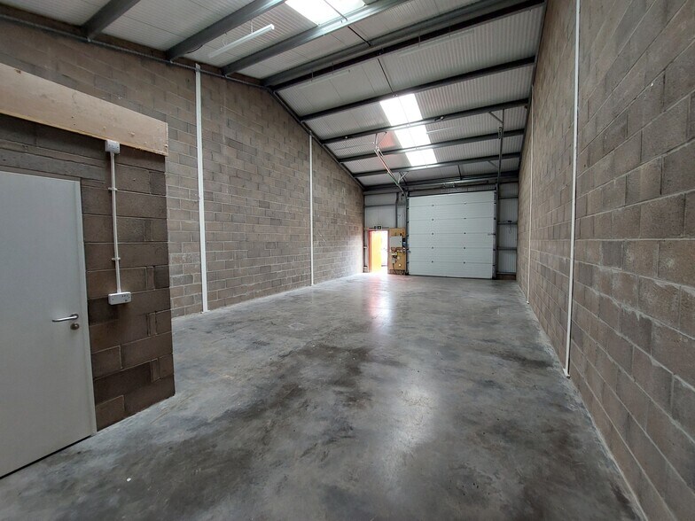 13 New Craigie Retail Park, Dundee en alquiler - Foto del edificio - Imagen 3 de 4