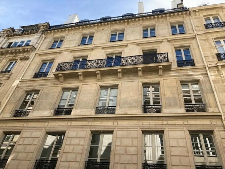 22 Rue Chauchat, Paris en alquiler - Foto del edificio - Imagen 1 de 8