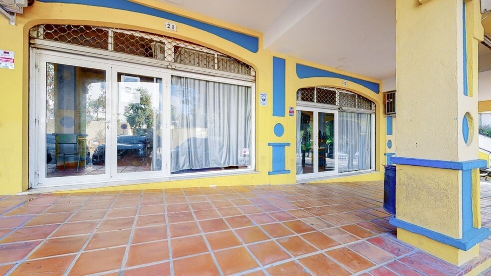 Esmeraldas las, 5, Benalmádena, Málaga en venta - Foto del edificio - Imagen 2 de 32