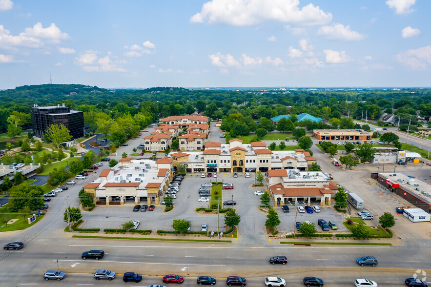 8931 S Yale Ave, Tulsa, OK en alquiler - Foto del edificio - Imagen 2 de 8