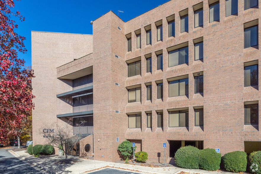 5250 Cherokee Ave, Alexandria, VA en alquiler - Foto del edificio - Imagen 2 de 4