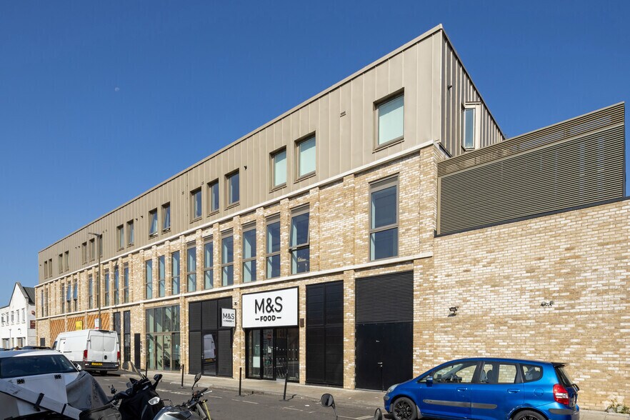 150a-170 Penwith Rd, London en alquiler - Foto principal - Imagen 1 de 2