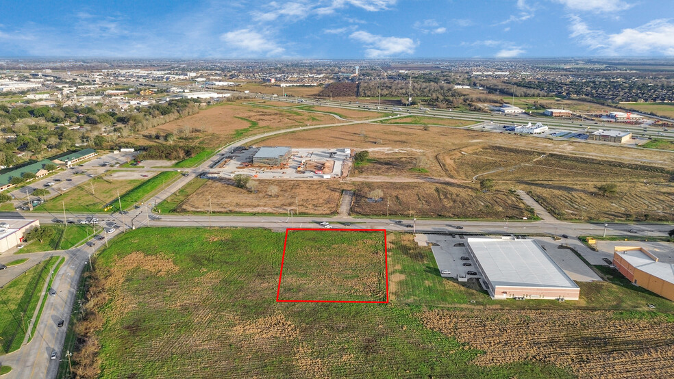 FM 2218 & Airport Blvd, Rosenberg, TX en venta - Foto del edificio - Imagen 1 de 40