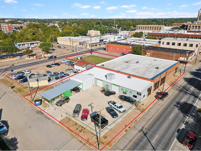 302 S Caddo St, Cleburne, TX en venta - Foto del edificio - Imagen 2 de 7