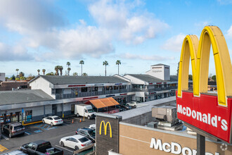 2528-2570 E Slauson Ave, Huntington Park, CA - VISTA AÉREA  vista de mapa - Image1