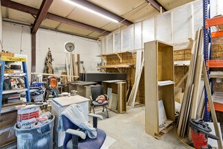 Más detalles de 961 Shallowford Rd NE, Kennesaw, GA - Nave en venta