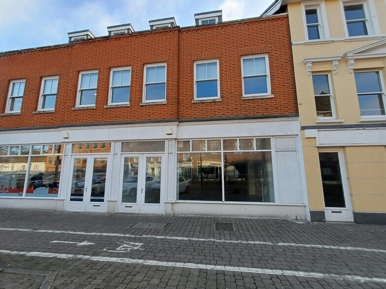 31-33 High St, Crawley en alquiler - Foto del edificio - Imagen 2 de 7