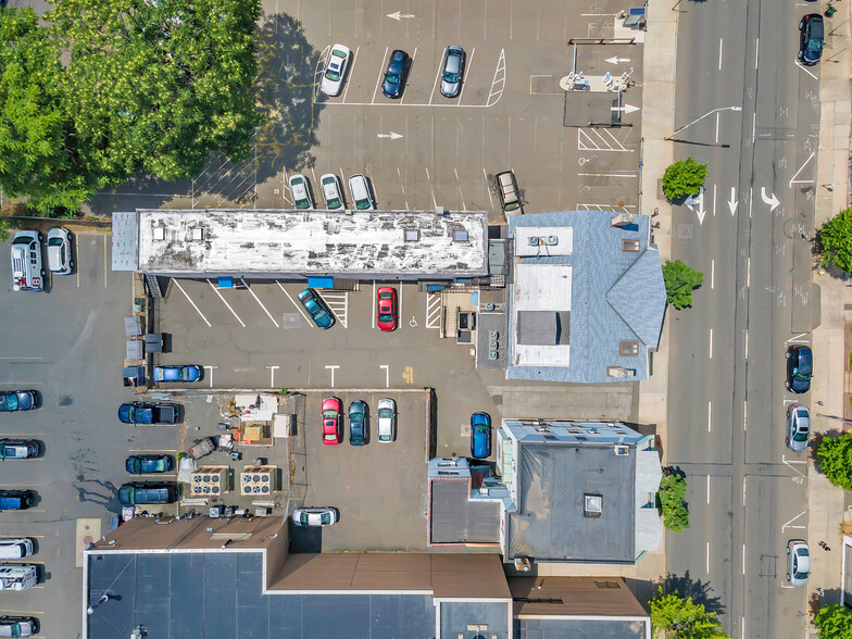 32 Elm St, New Haven, CT en alquiler - Foto del edificio - Imagen 2 de 12