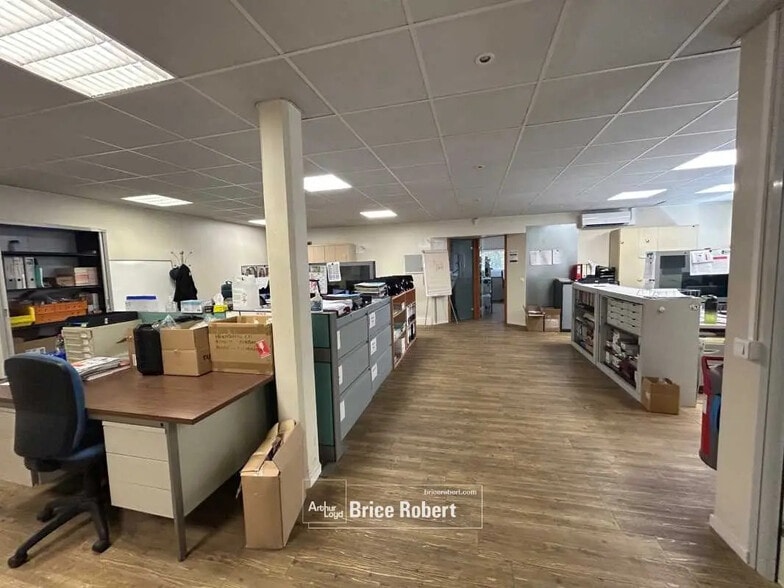 Flex en Chassieu en venta - Foto del interior - Imagen 2 de 9