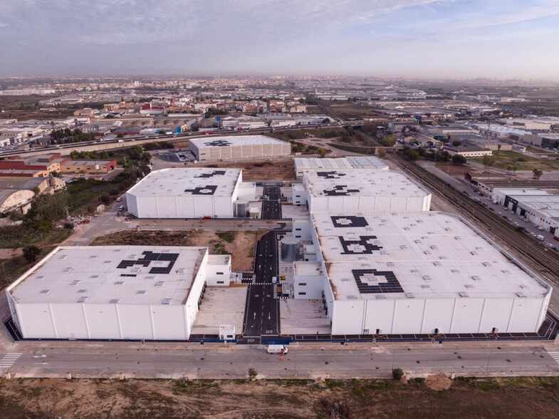 Calle Pp Sector Suzi, 9 L, Silla, Valencia en alquiler - Foto del edificio - Imagen 2 de 3