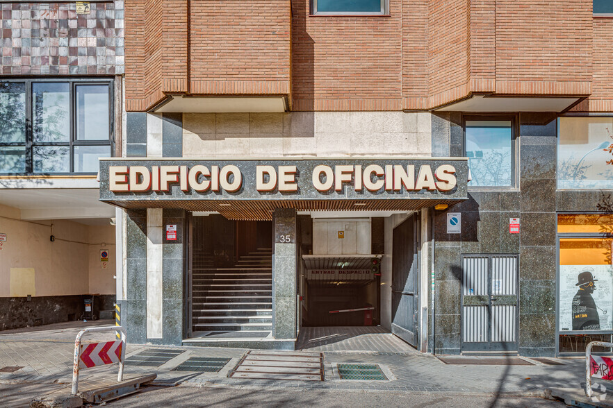 Calle Cristóbal Bordiú, 35, Madrid, Madrid en alquiler - Foto del edificio - Imagen 3 de 6