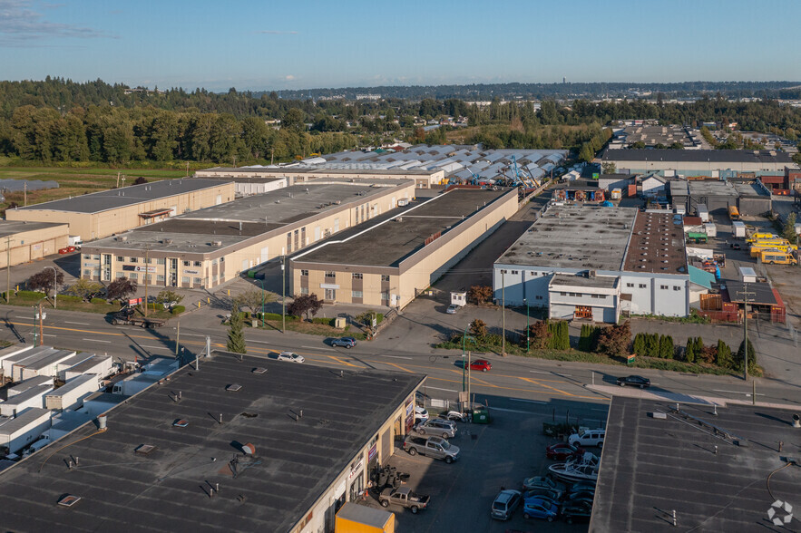 5830 Byrne Rd, Burnaby, BC en alquiler - Foto del edificio - Imagen 2 de 8