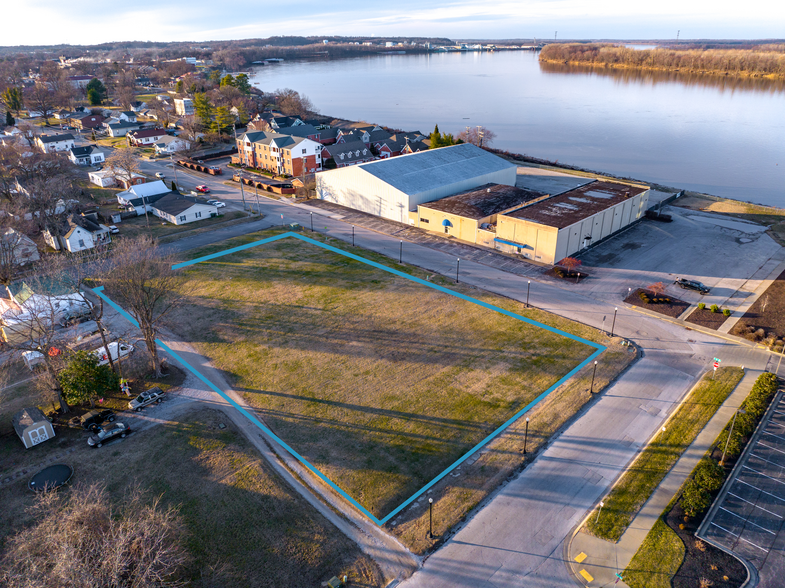 102 Elm Street, Owensboro, KY en alquiler - Vista aérea - Imagen 3 de 3