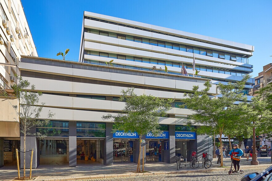 Spaces Villasis, SEVILLA, Sevilla en alquiler - Foto del edificio - Imagen 2 de 4