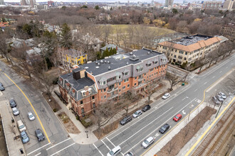 1170 Beacon St, Brookline, MA - VISTA AÉREA  vista de mapa - Image1