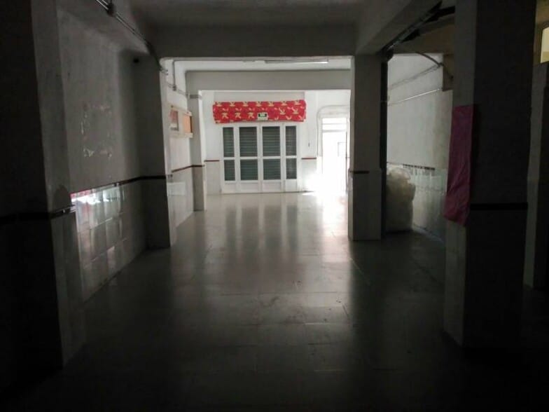 Local en Molina de Segura, Murcia en venta - Foto del interior - Imagen 3 de 4