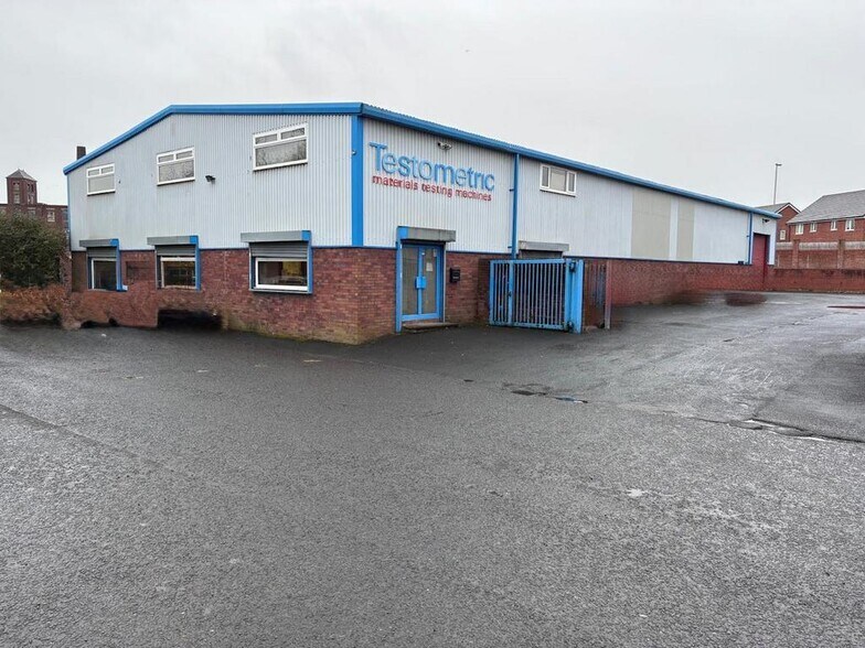 Lincoln Close, Rochdale en venta - Foto del edificio - Imagen 1 de 9