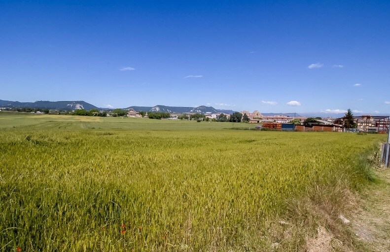 Terreno en Vic, Barcelona en venta - Foto principal - Imagen 1 de 6