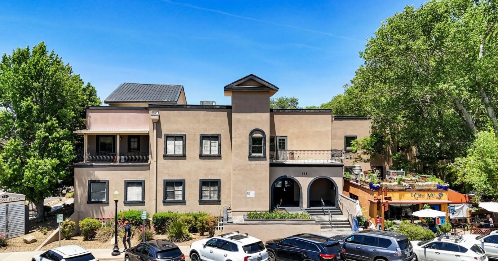 Freemont Plaza cartera de 2 inmuebles en venta en LoopNet.es Foto principal- Imagen 1 de 15