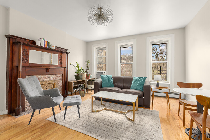 523 W 141st St, New York, NY en venta - Foto del interior - Imagen 1 de 13