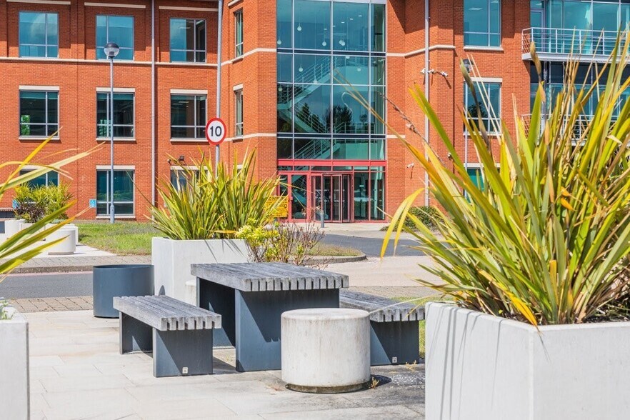 Starley Way, Birmingham en alquiler - Foto del edificio - Imagen 2 de 17