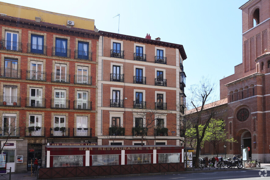 Calle Castelló, 102, Madrid, Madrid en venta - Foto del edificio - Imagen 2 de 2