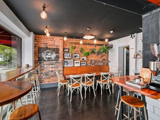 Más detalles de 17 Elizabeth Bay Rd, Elizabeth Bay - Local en alquiler