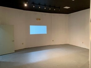 14200-14238 SW 136th St, Miami, FL en alquiler Foto del interior- Imagen 1 de 6