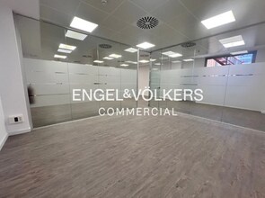 Oficina en Esplugues de Llobregat, Barcelona en alquiler Foto del interior- Imagen 2 de 16