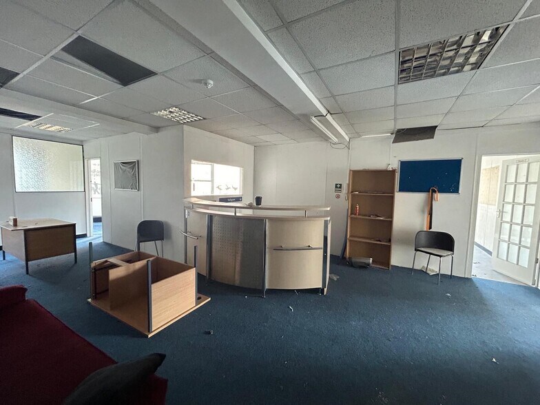 28-34 Chapel St, Luton en alquiler - Foto del edificio - Imagen 3 de 3