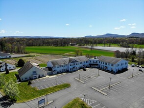 195 Russell St, Hadley, MA en alquiler Foto del edificio- Imagen 1 de 3