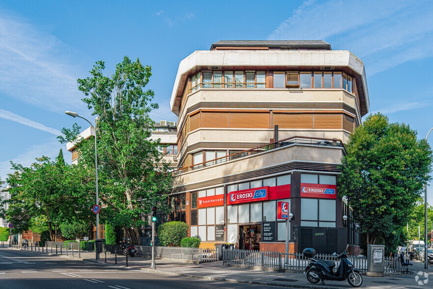 Calle Apolonio Morales, 6-10, Madrid, Madrid en venta - Foto principal - Imagen 1 de 1