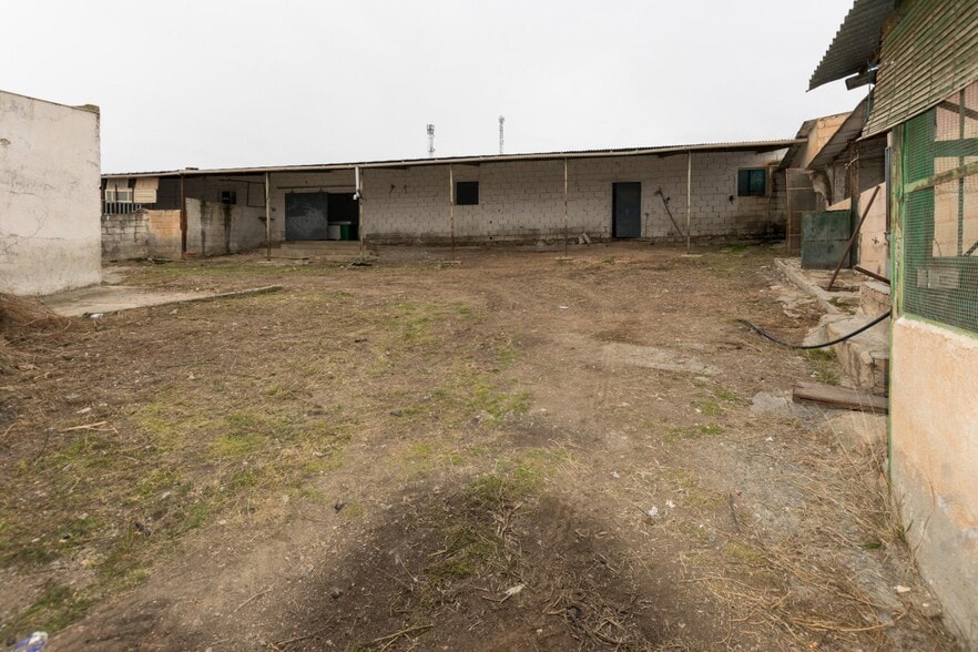 Terreno en Moraleda de Zafayona en venta - Foto del edificio - Imagen 3 de 18