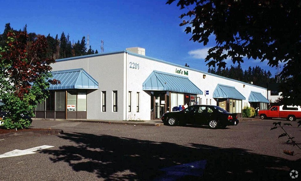 2201 W Valley Hwy N, Auburn, WA en alquiler - Foto del edificio - Imagen 1 de 5