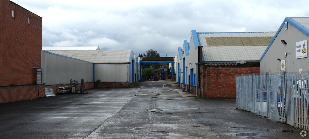 Fir St, Heywood en alquiler - Foto del edificio - Imagen 2 de 3