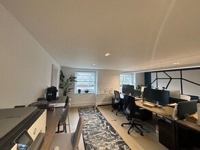 3 Cavendish Sq, London en alquiler Foto del interior- Imagen 1 de 4