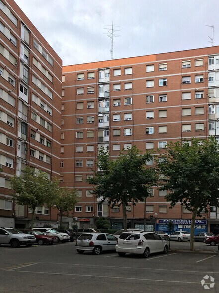 Edificio residencial en Madrid, Madrid en venta - Foto principal - Imagen 1 de 2