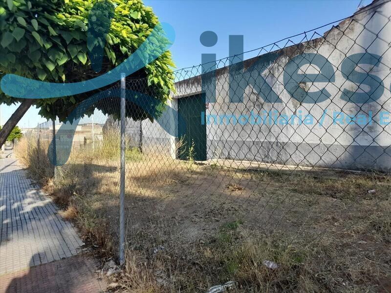 Terreno en Mérida, Badajoz en venta Foto del edificio- Imagen 1 de 11