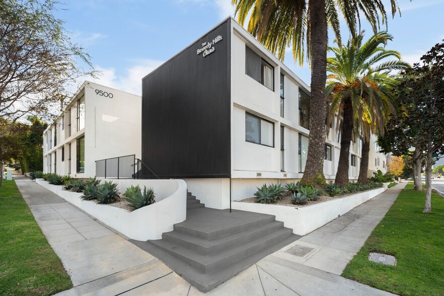 9500 W Olympic Blvd, Beverly Hills, CA en venta - Foto del edificio - Imagen 2 de 26