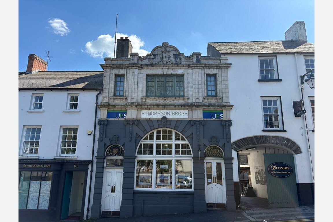 12 English St, Downpatrick en alquiler Foto principal- Imagen 1 de 2